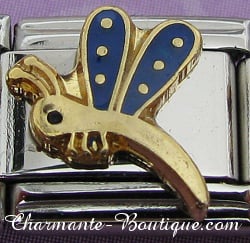 Libellule de côté